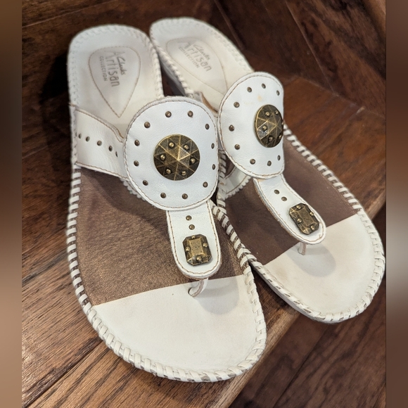Clarks Shingo Leather Wedge Sandal white, Size 9 Worn Once - Picture 6 of 12